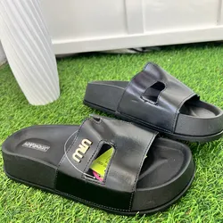 Sandalias altas negras