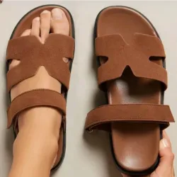 Sandalias hermes