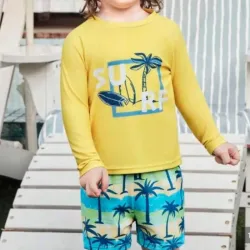 Traje baño de niño