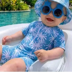 Traje baño de niño