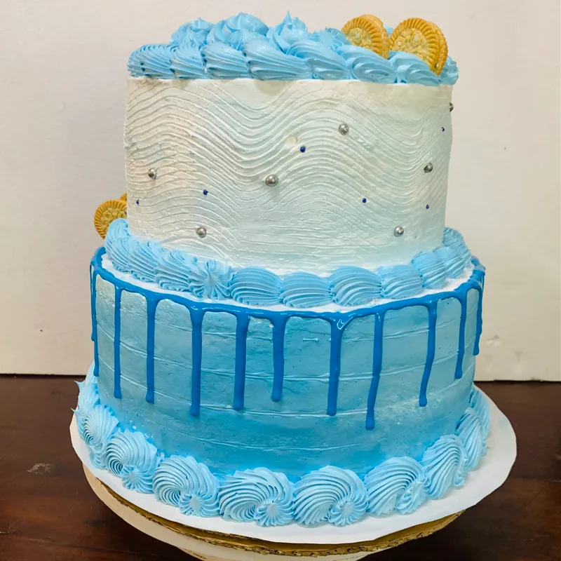 Pastel 🎂 2 niveles 80 porciones 