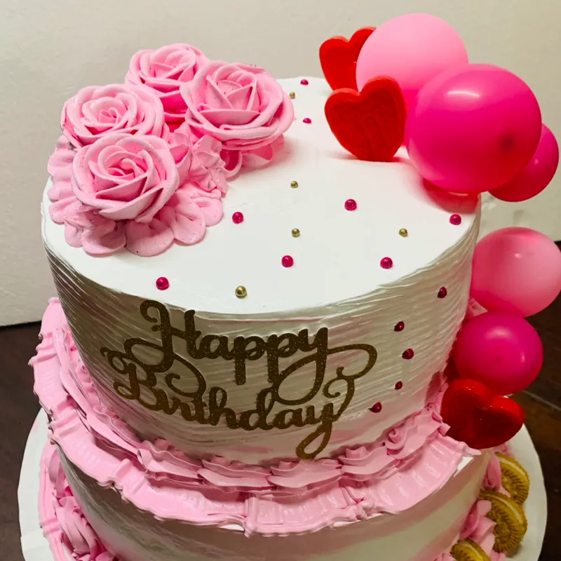 Pastel 🎂 2 niveles 80 porciones 