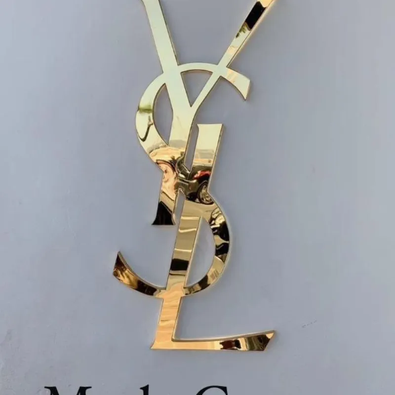 Yves Saint Laurent