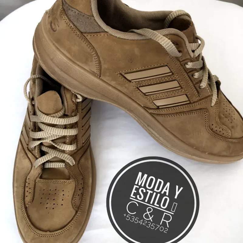 Adidas ( cuero )