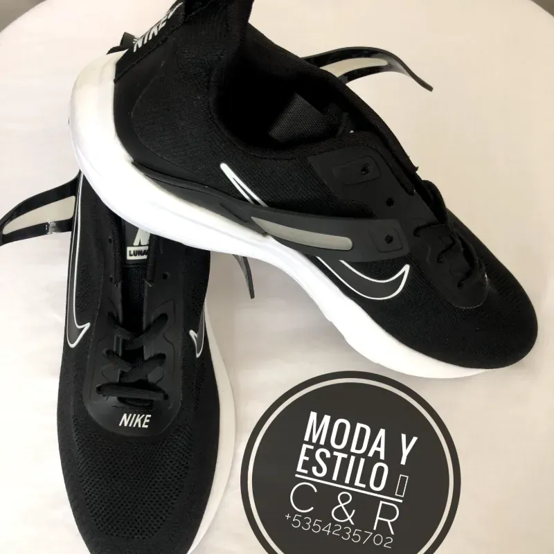 Nike ( Negro )