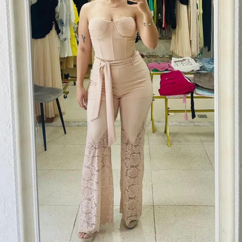 Conjunto de corset y pantalón rosado pálido 