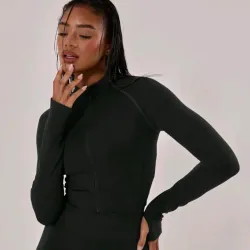 Enguatada corta negra deportiva