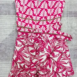 Monito estrapless con cinto estampado rosado