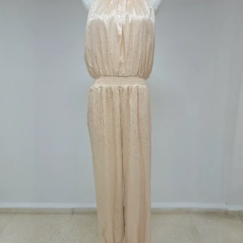 Monopantalón beige satinado