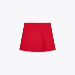 Saya Zara roja