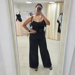 Set pantalón y top negro