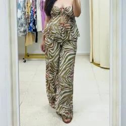 Set pantaloneta y top estampado carmelita
