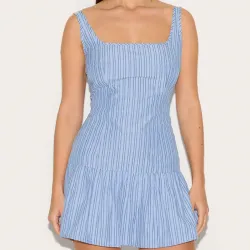 Vestido azul de rayas