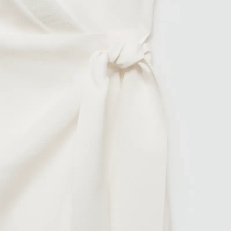 Vestido blanco sin mangas cruzado Mango