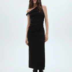 Vestido negro largo asimétrico Mango