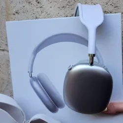 AirPods Max