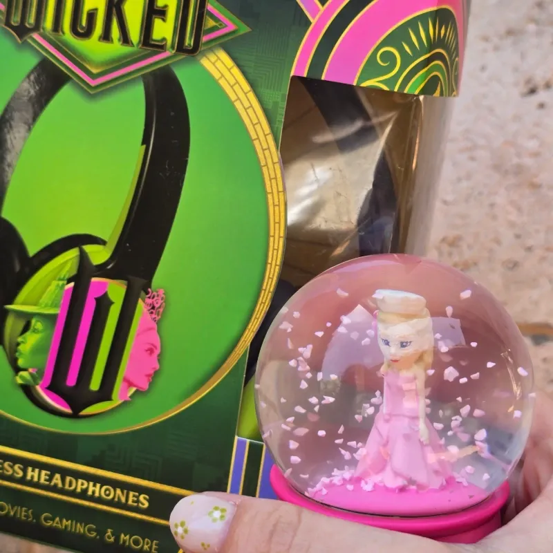 Combo Cascos + Bola de Nieve Wicked