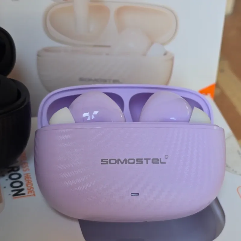 Somostel Macaroon (J80)