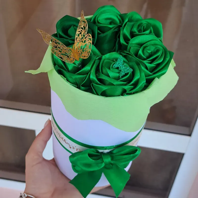 Cilindro de 7 rosas verde