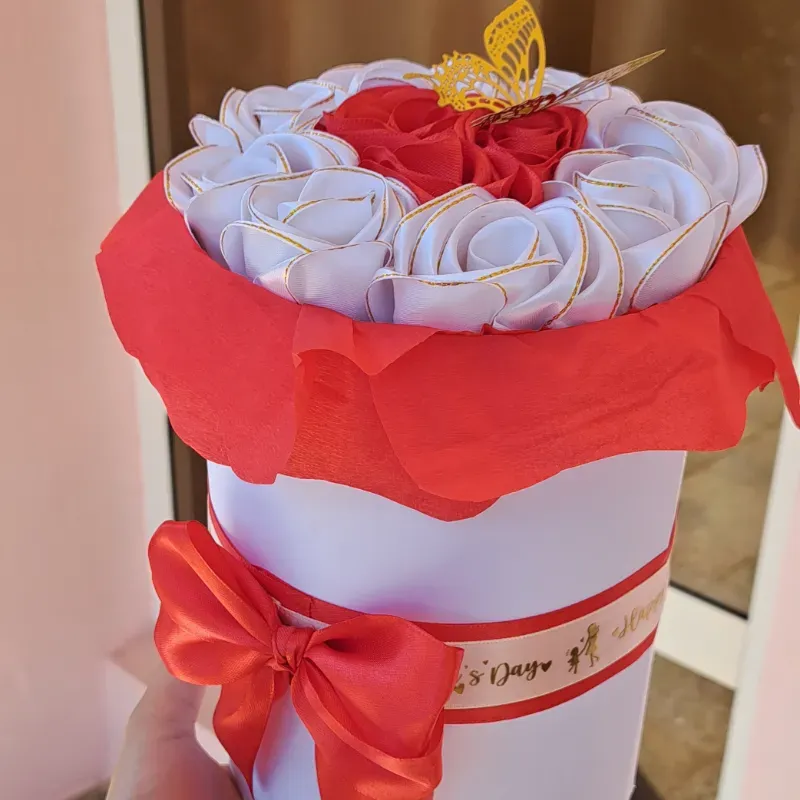 Cilindro de rosas
