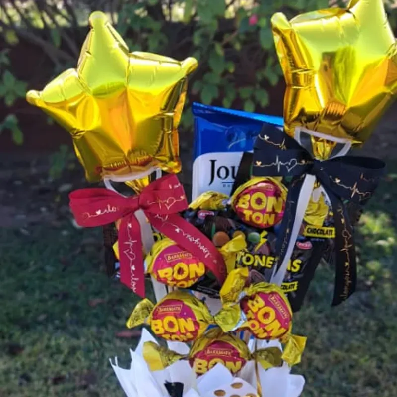 Jarra con chuches decorada