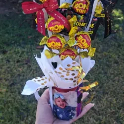 Jarra con chuches decorada