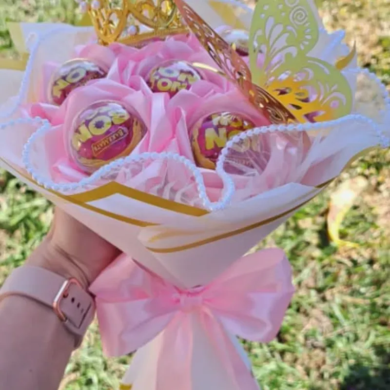 Ramo de Rosas con bombones