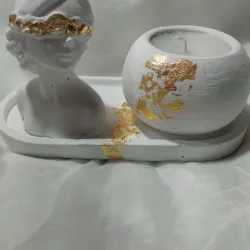 Centro decorativo dorado 