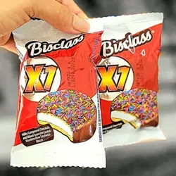 Galleta de chocolate con malvavisco dentro 