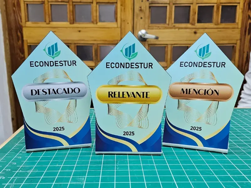 Premios y Trofeos y reconocimientos