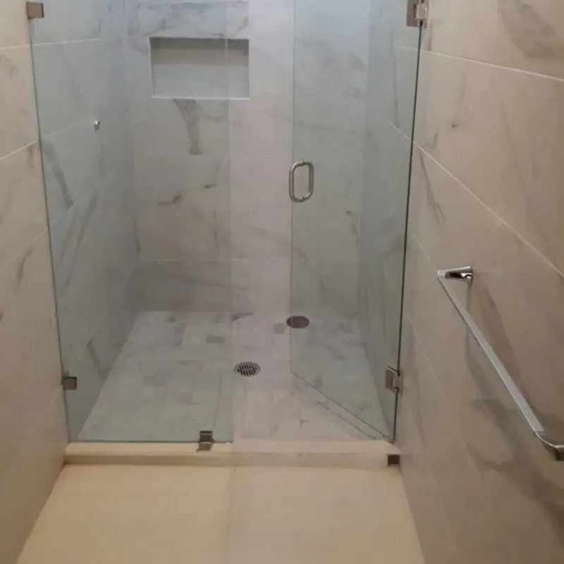 Puerta abatible