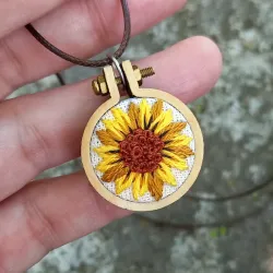 Girasoles #2 "𝙴𝚍𝚒𝚌𝚒𝚘𝚗 𝚎𝚜𝚙𝚎𝚌𝚒𝚊𝚕" 🏠 disponible en Guantánamo
