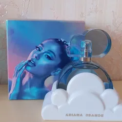 Ariana Grande Cloud