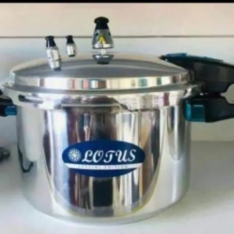 Olla de Presión marca LOTUS