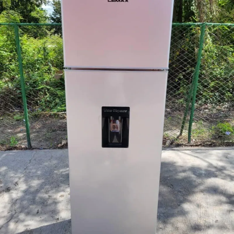 Refrigerador Marca LEMAX