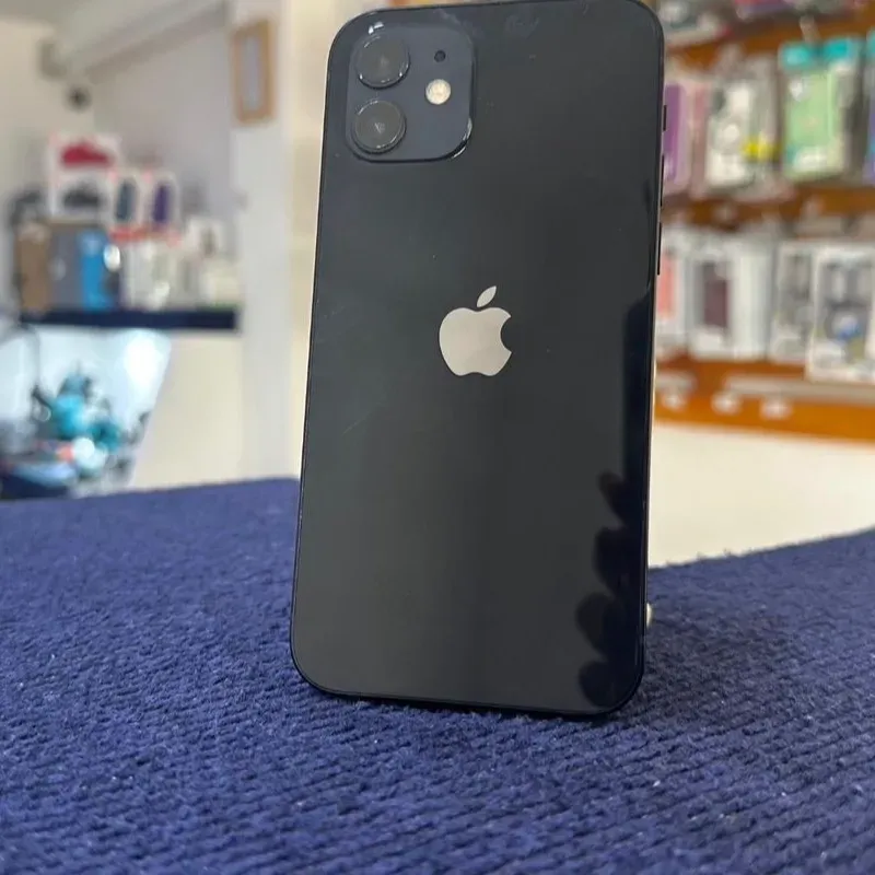 IPhone 12 de 64 GB (Libre de Fábrica, 89% Batería)