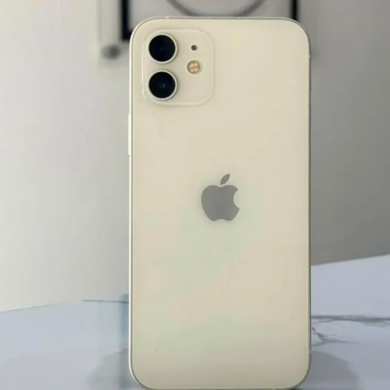 IPhone 12 de 64 GB (Libre por RSIM, 77% Batería)
