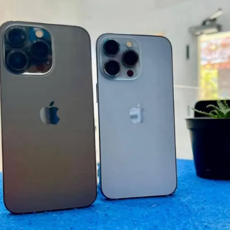 IPhone 13 Pro de 256 GB (Libre de Fábrica, 100% Batería reemplazada marca %) 