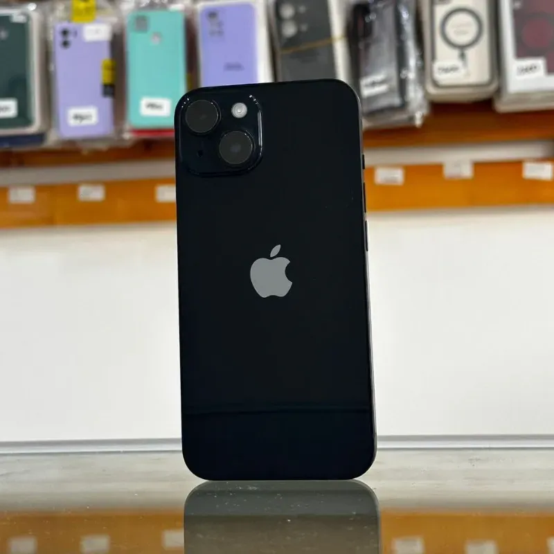 IPhone 14 de 128 GB (Versión ESIM, 100% Batería) 5 ciclos de carga. Se entrega con el trabajo hecho y la sim del cliente puesto