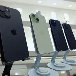 IPhone 15 de 128 GB (Libre de Fábrica, 92% Batería) Color Verde.