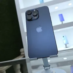 IPhone 15 Pro Max de 256 GB (Libre de Fábrica, 88% Batería)