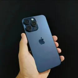 IPhone 15 Pro Max de 256 GB (Libre de Fábrica, Versión ESIM, 95% Batería) 