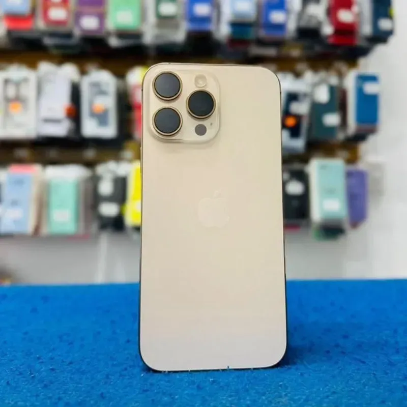 IPhone 16 Pro Max de 1TB (Libre de Fábrica, 100% Batería) 170 ciclos de carga