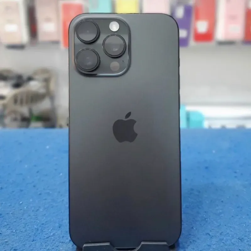 IPhone 16 Pro Max de 256 GB (Libre de Fábrica, 100% Batería) 210 Ciclos de carga.