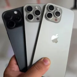 IPhone 16 Pro Max de 256 GB (Libre de Fábrica, 96% Batería)