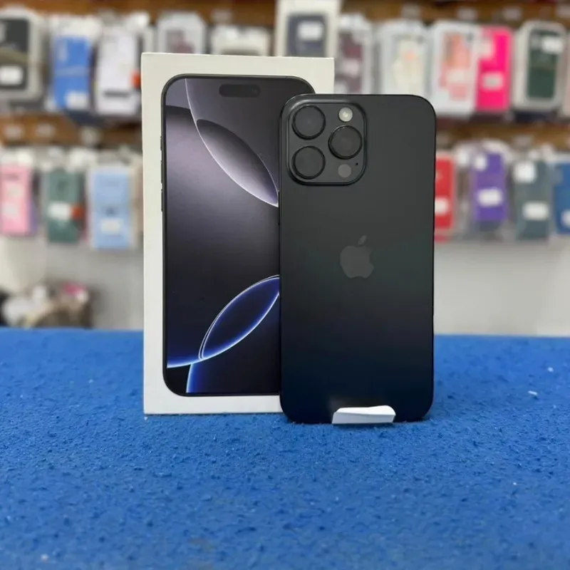 IPhone 16 Pro Max (Dual-Sim) de 256 GB (Libre de Fábrica, 92% Batería)