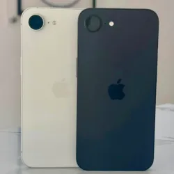 IPhone 16e de 128 GB (Versión ESIM, 100% Batería) 61 ciclos de carga.