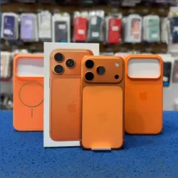 IPhone 17 Pro de 256 GB (Libre de Fábrica, 100% Batería) 41 ciclos de carga. Forro de regalo.