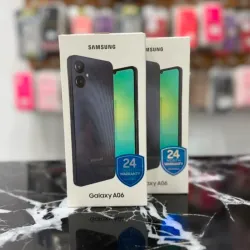 Samsung A06 de 4 GB RAM con 64 GB. Nuevo en caja. Cargador de regalo