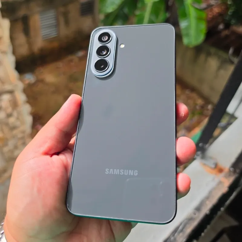 Samsung A37 5G de 6 GB RAM con 128 GB